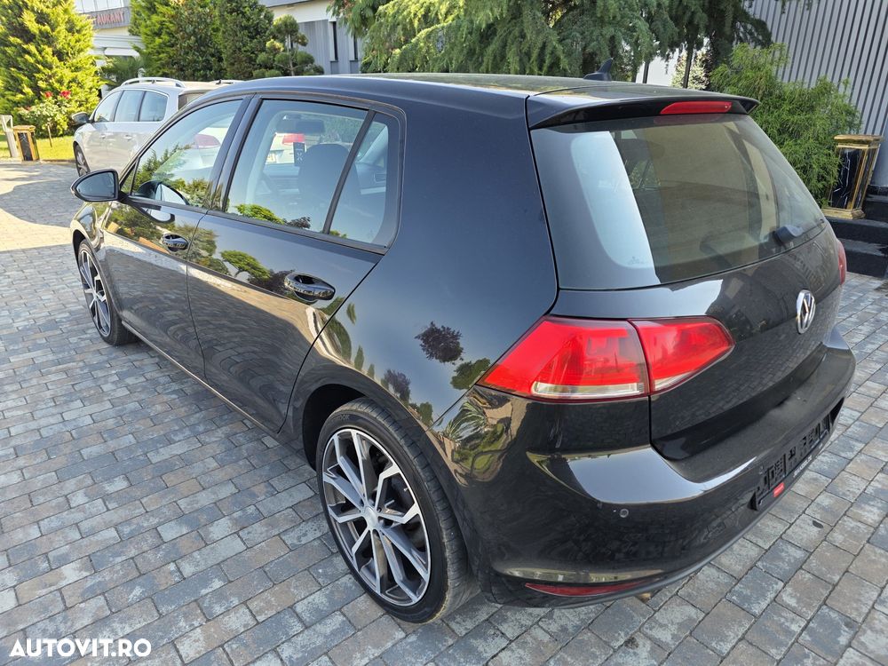 Volkswagen Golf 2.0 TDI BMT Comfortline - 5