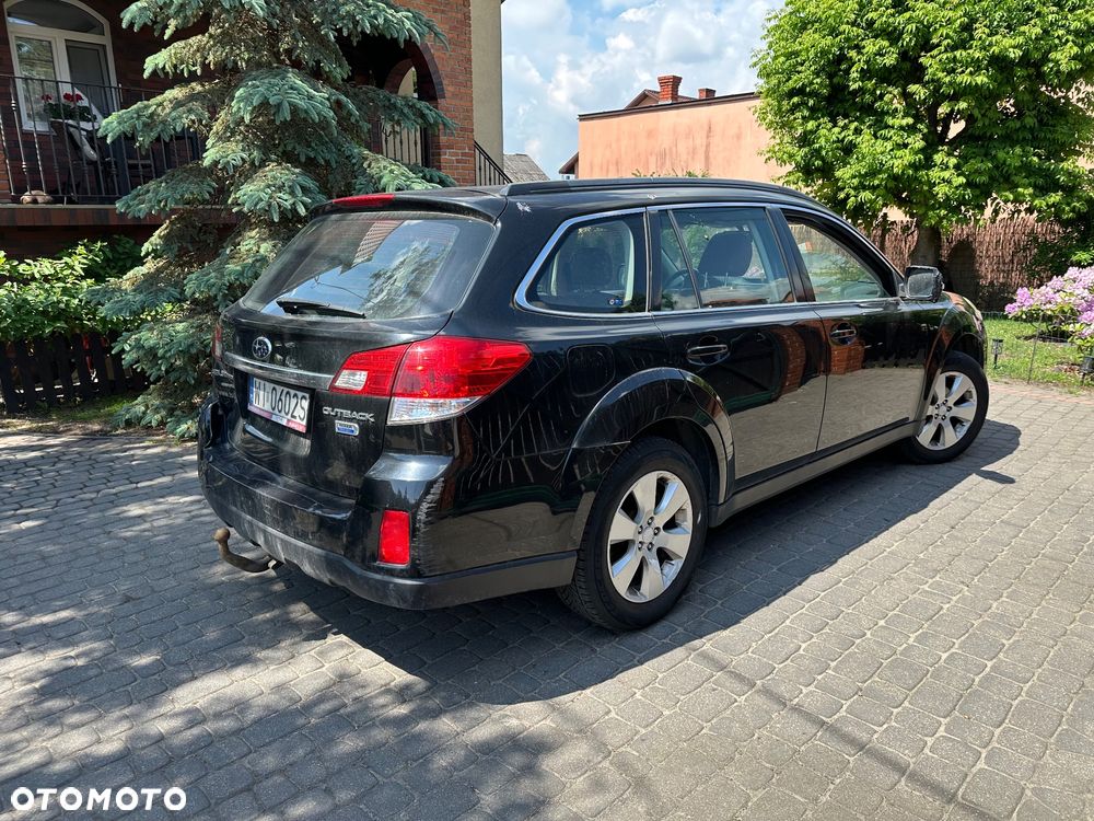 Subaru Legacy - 8