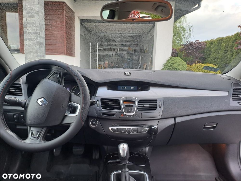 Renault Laguna - 10