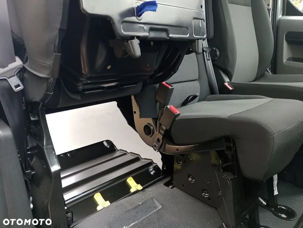 Opel Vivaro Extra Long - 11