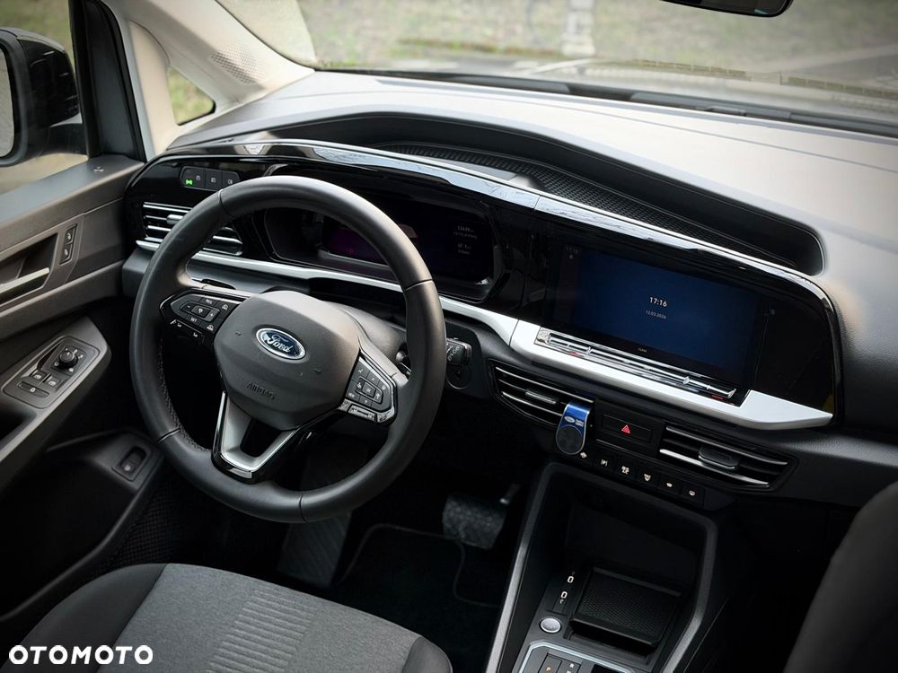 Ford Tourneo Connect Grand - 30