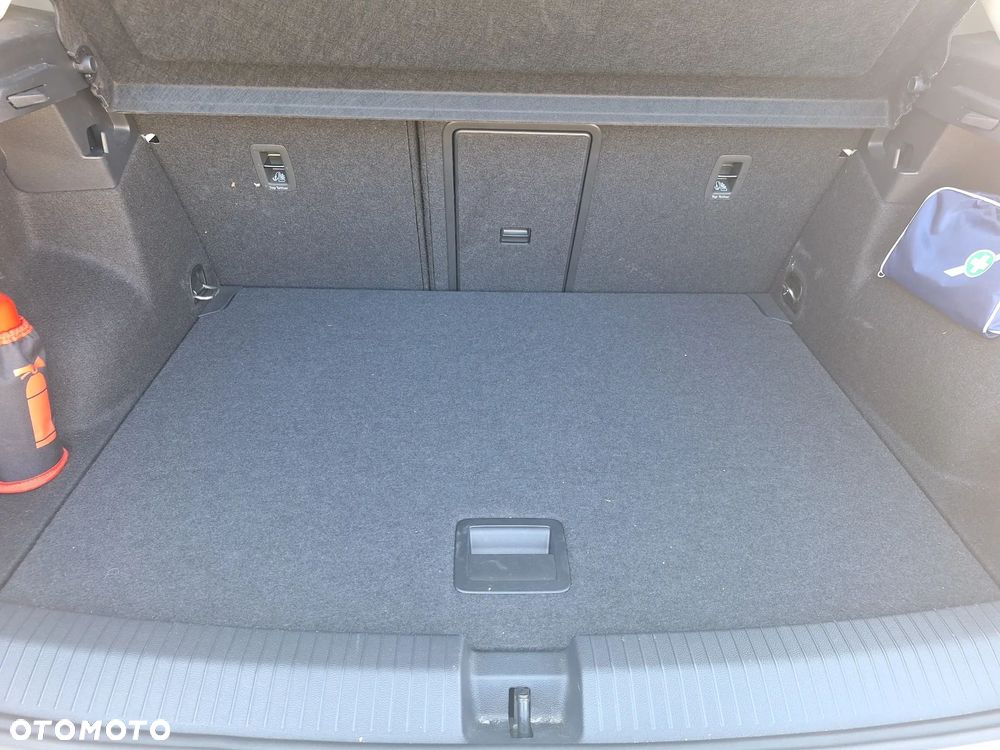 Volkswagen T-Roc 1.5 TSI Life - 6