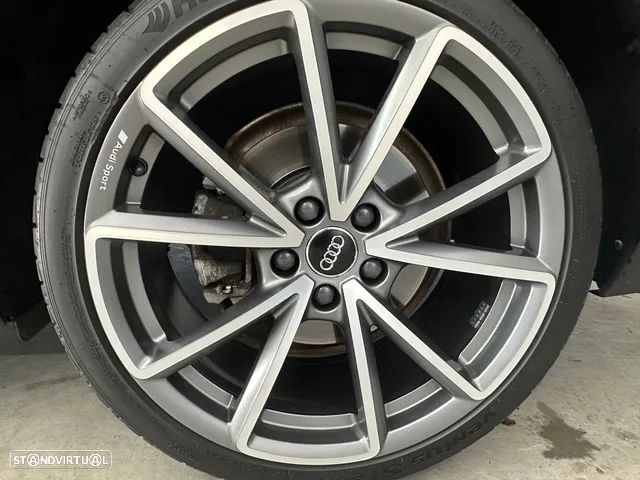 Audi A4 Avant 35 TDI S tronic S line - 28