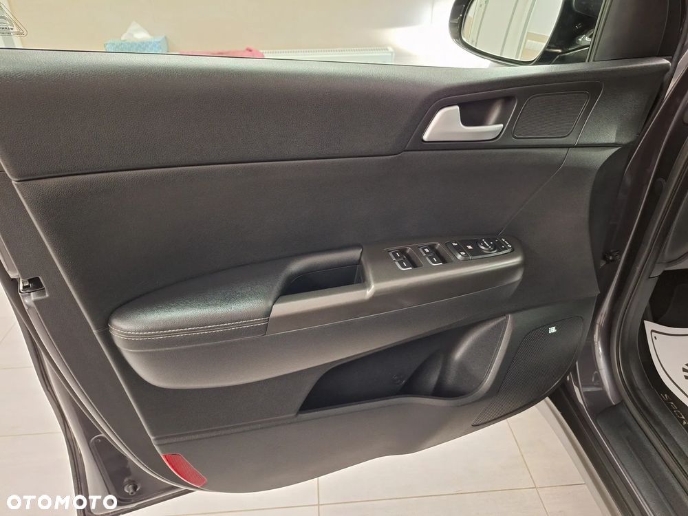 Kia Sportage 2.0 CRDI Business Line 4WD - 19