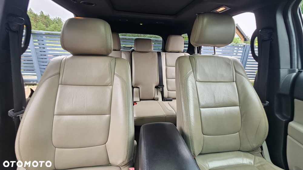 Ford Explorer - 15