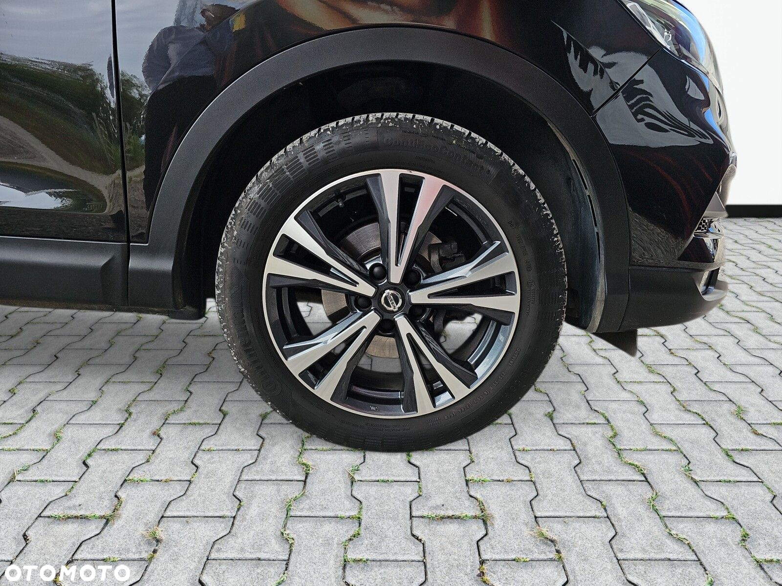 Nissan Qashqai 1.3 DIG-T N-Connecta DCT - 24