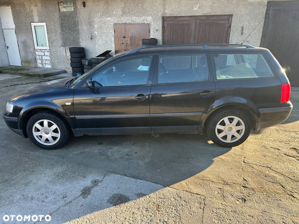 Volkswagen Passat 1.8 Highline - 4