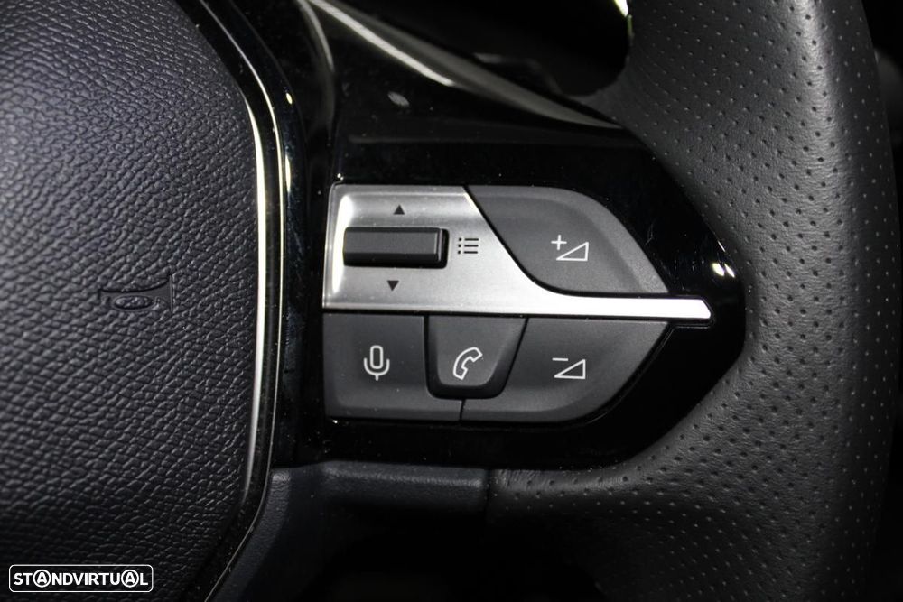Peugeot E-408 58 kWh GT - 16
