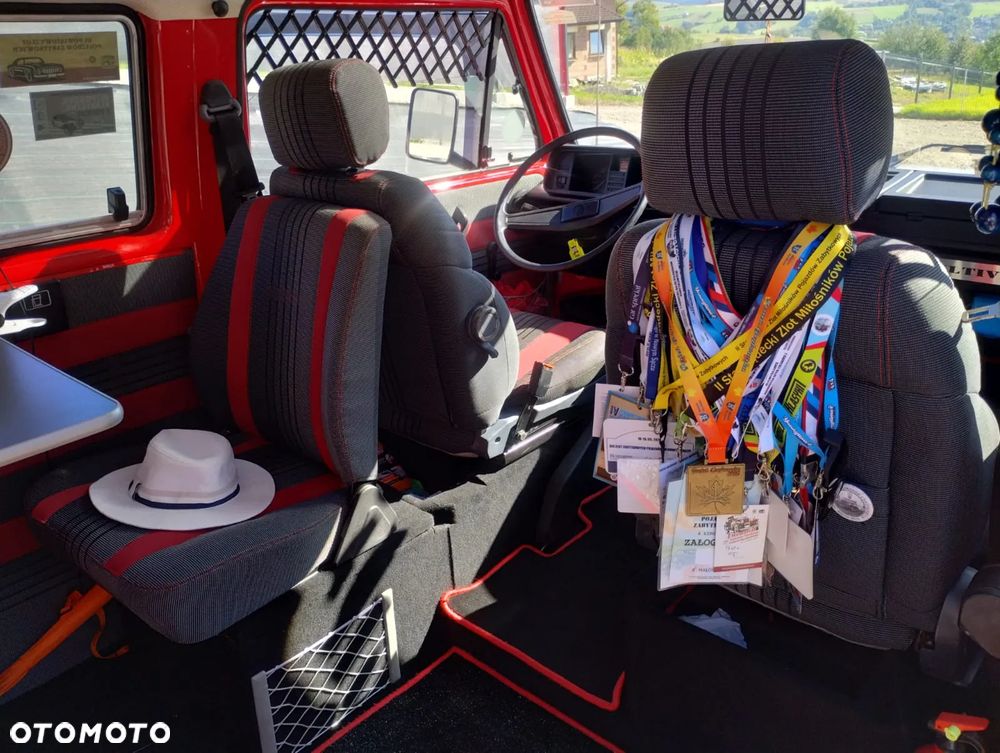 Volkswagen Transporter - 10
