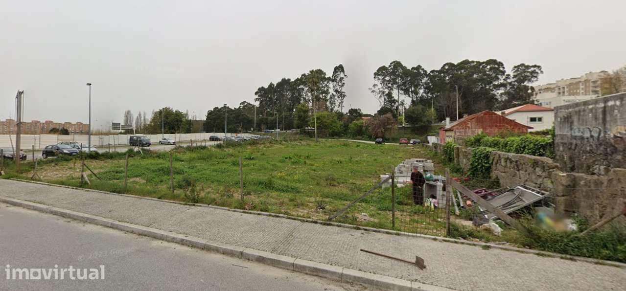 Terreno  Venda em Ramalde,Porto - Grande imagem: 2/8