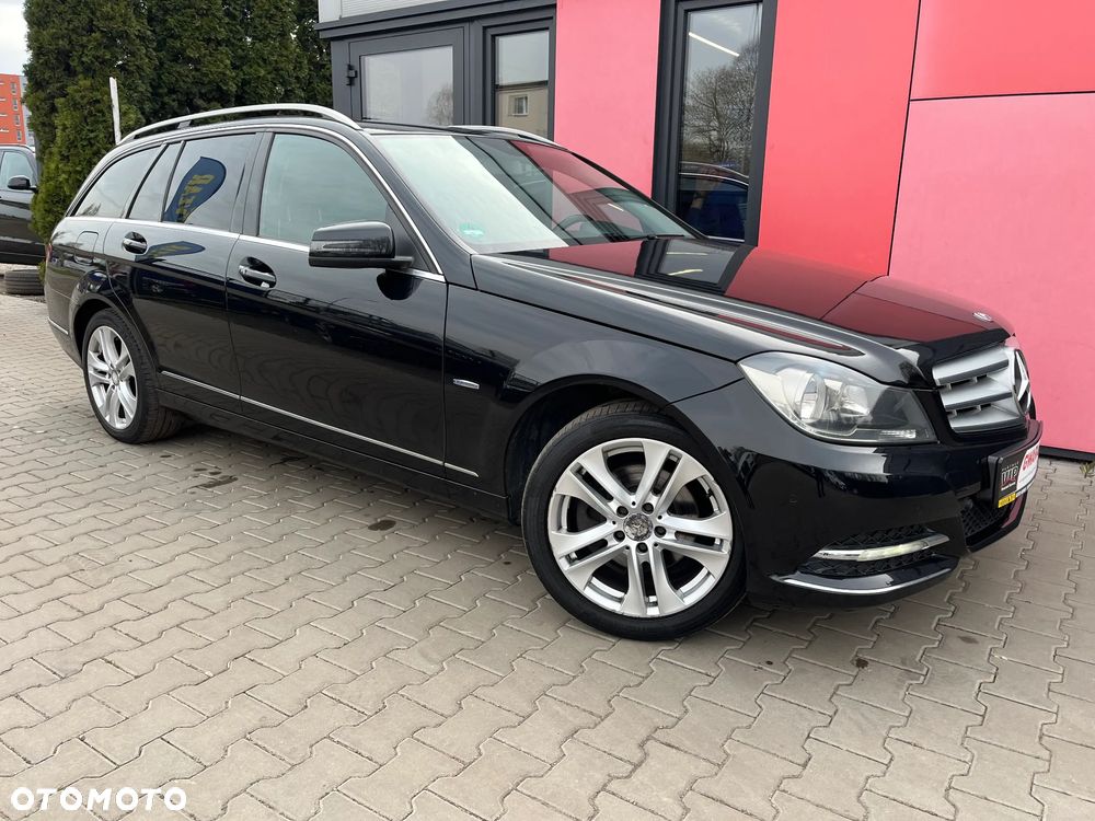 Mercedes-Benz Klasa C 250 (BlueEFFICIENCY) 7G-TRONIC Avantgarde - 8