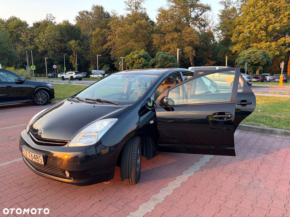 Toyota Prius 1.5 VVT-i Prestige - 12