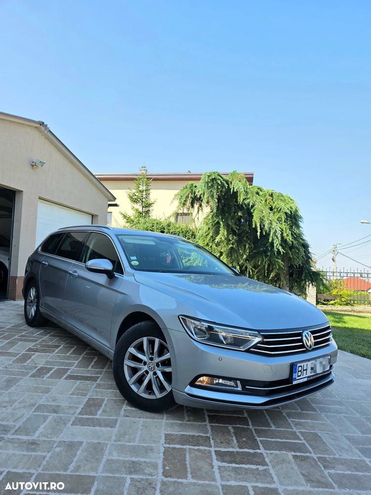 Volkswagen Passat - 2