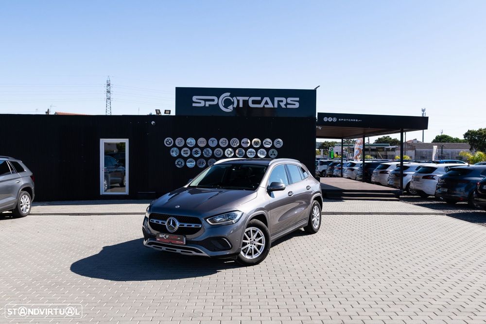 Mercedes-Benz GLA 180 d — fotografia 2