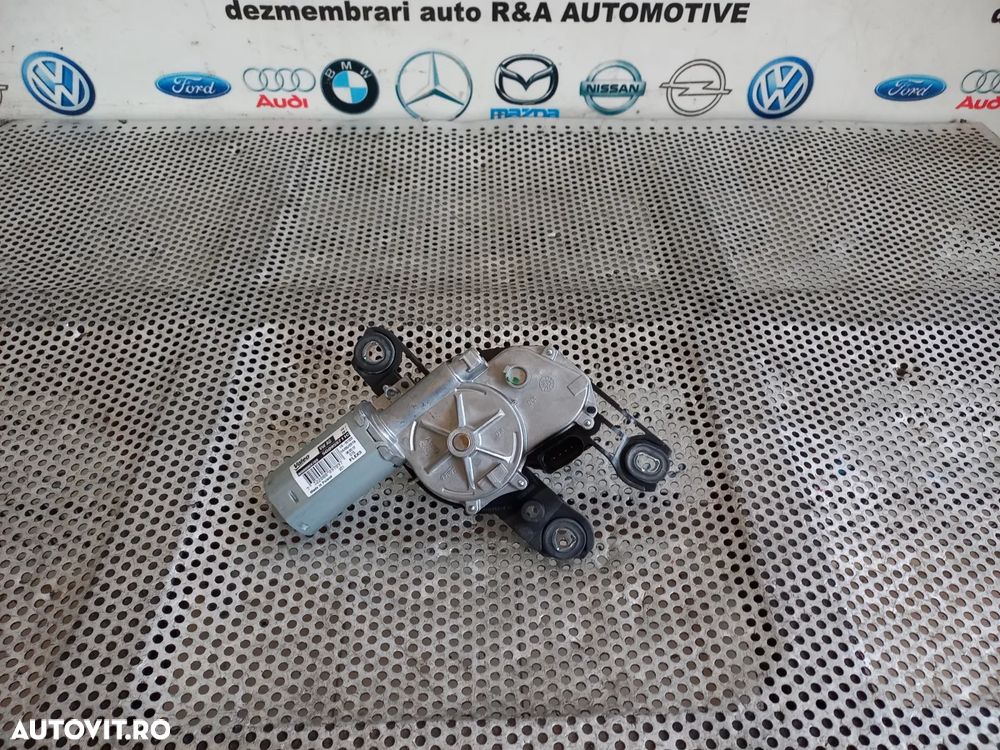 Motoras Stergator Haion Hayon Luneta Vw T Roc T-Roc An 2017-2018-2019-2020-2021-2022-2023 Cod 5GC - - 2