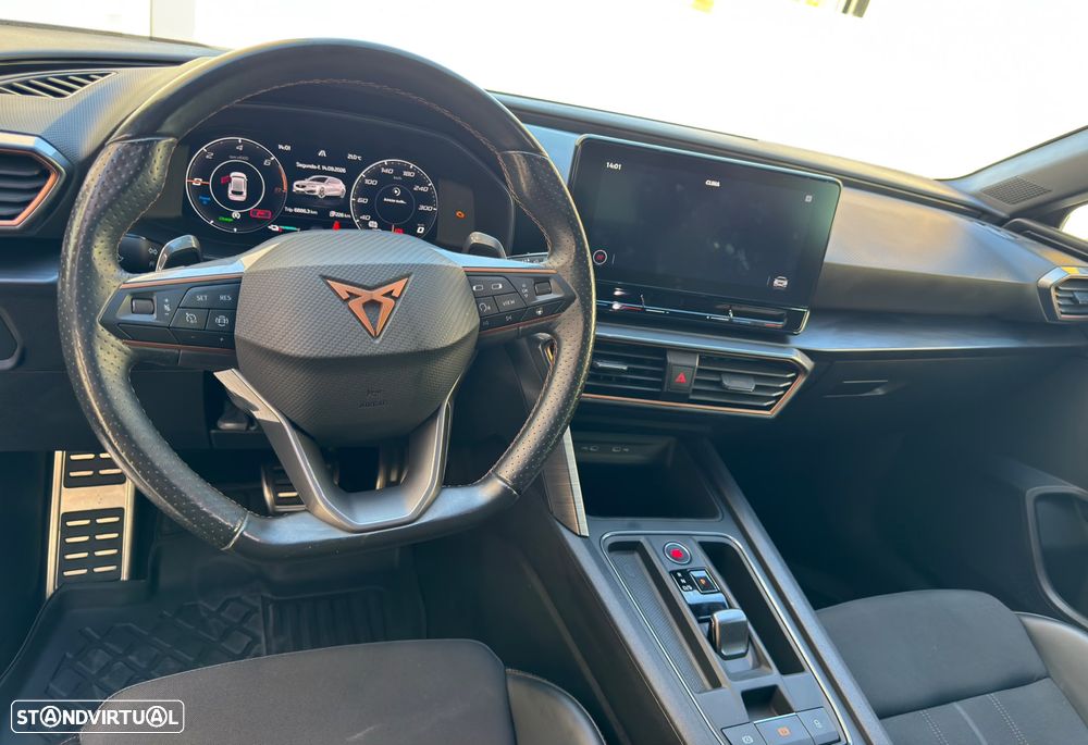 Cupra Leon 1.4 e-Hybrid MID DSG - 4