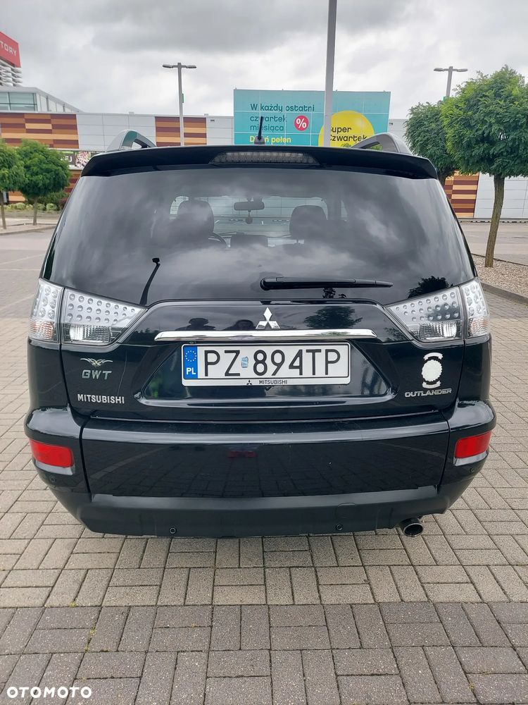 Mitsubishi Outlander 2.0 Intense + NAVI 2WD EU5 CVT - 7