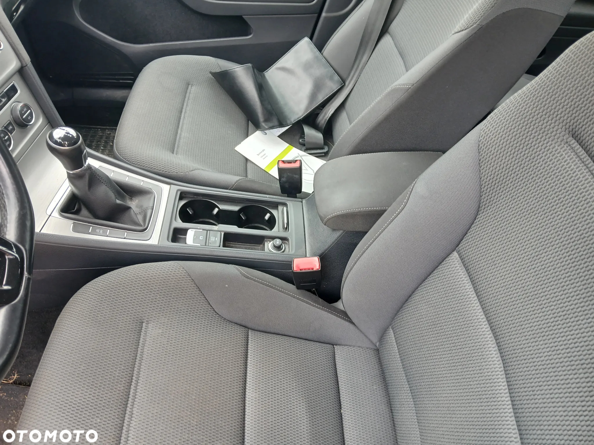 volkswagen golf VII variant fotel fotele kanapa deska kokpit podsufitka boczek boczki klamka - 6