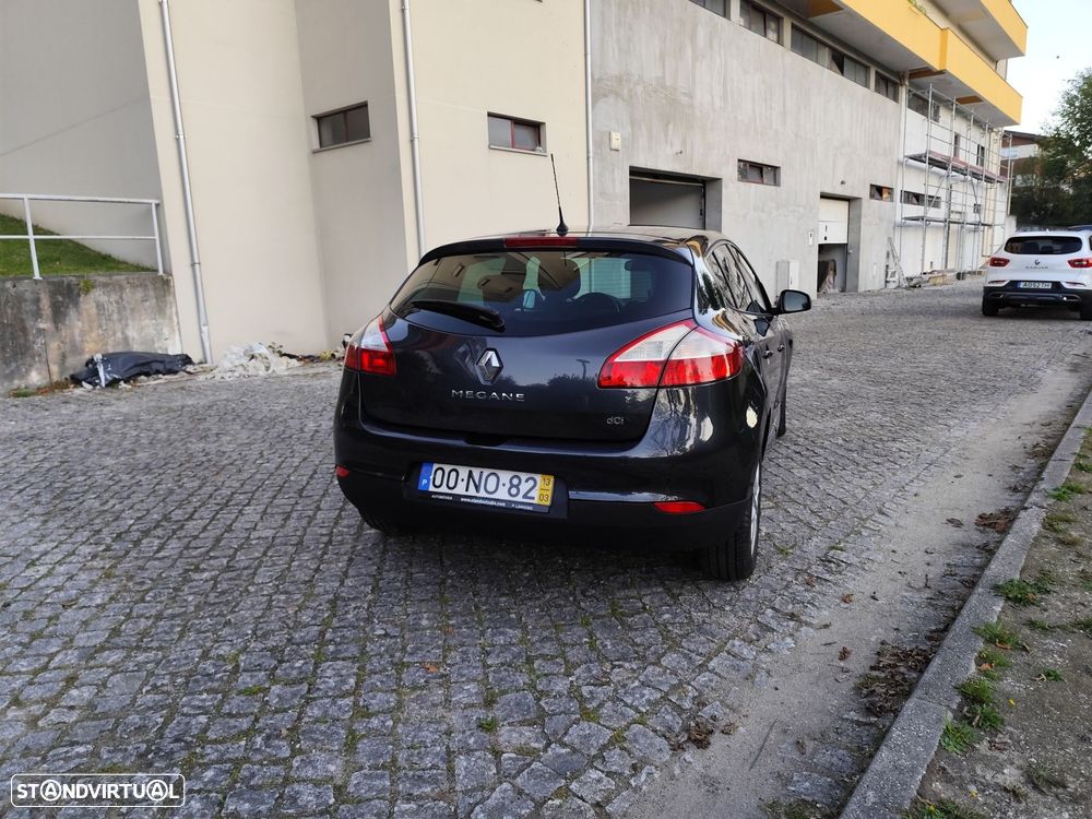 Renault Mégane 1.5 dCi Dynamique S SS - 9