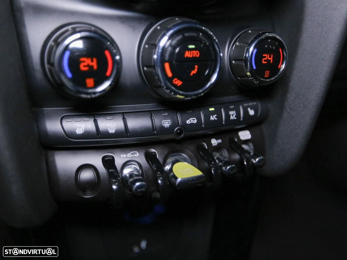 MINI 3 Portas Cooper SE - 18
