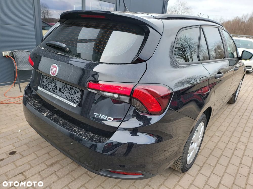 Fiat Tipo 1.4 16v Lounge EU6d - 40