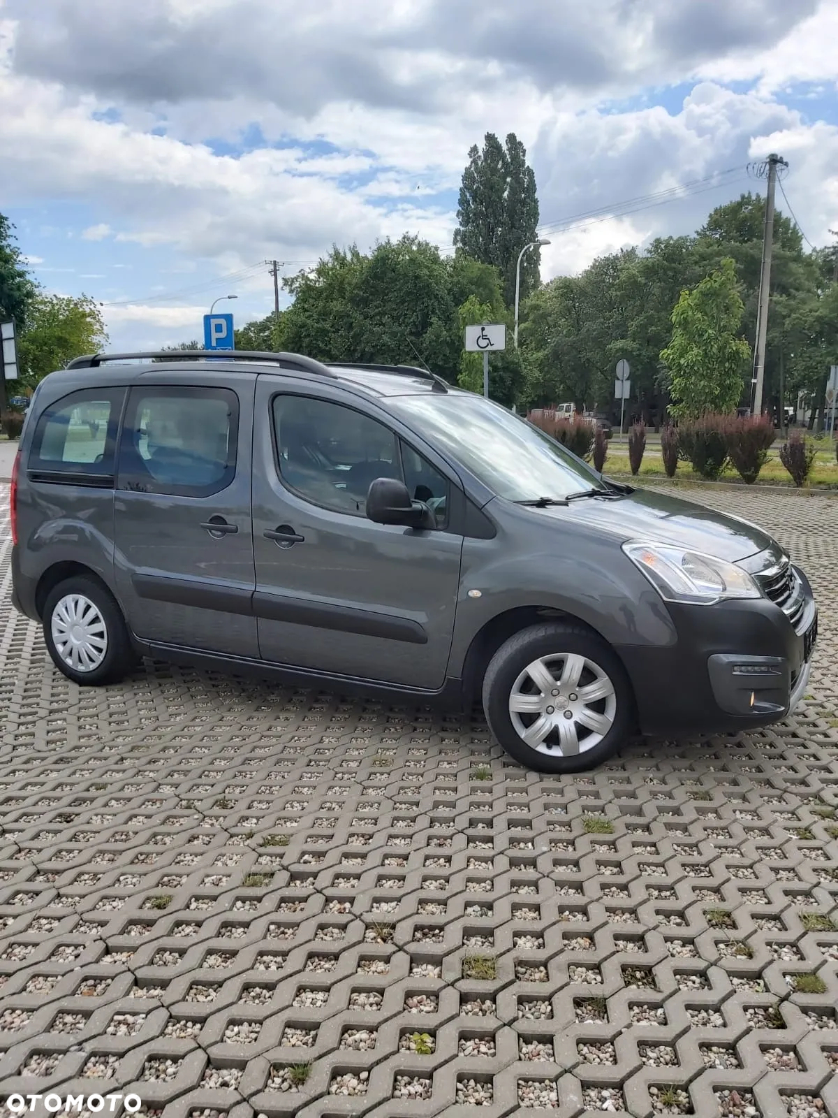Peugeot Partner Tepee BlueHDi 100 Stop&Start Allure - 22