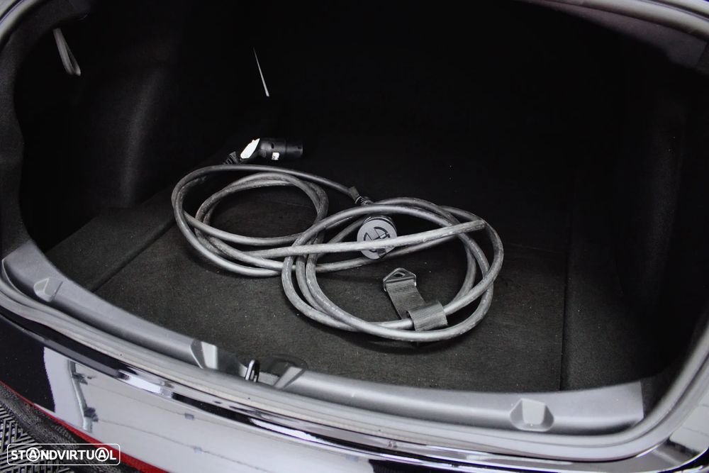 Tesla Model 3 Performance Dual Motor AWD - 12