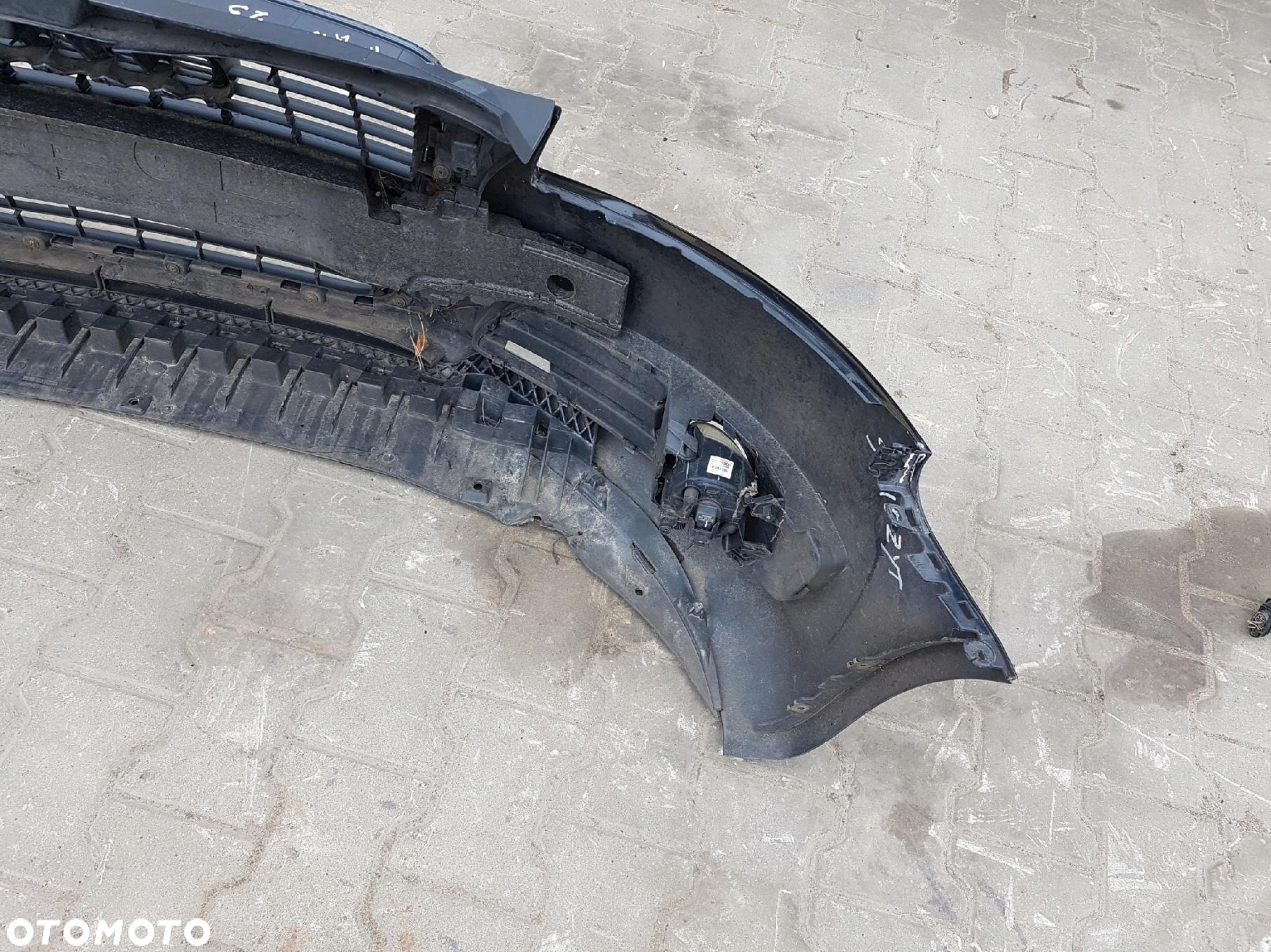 AUDI A3 8P LIFT 08-12r ZDERZAK PRZÓD GRILL LY9B - 11