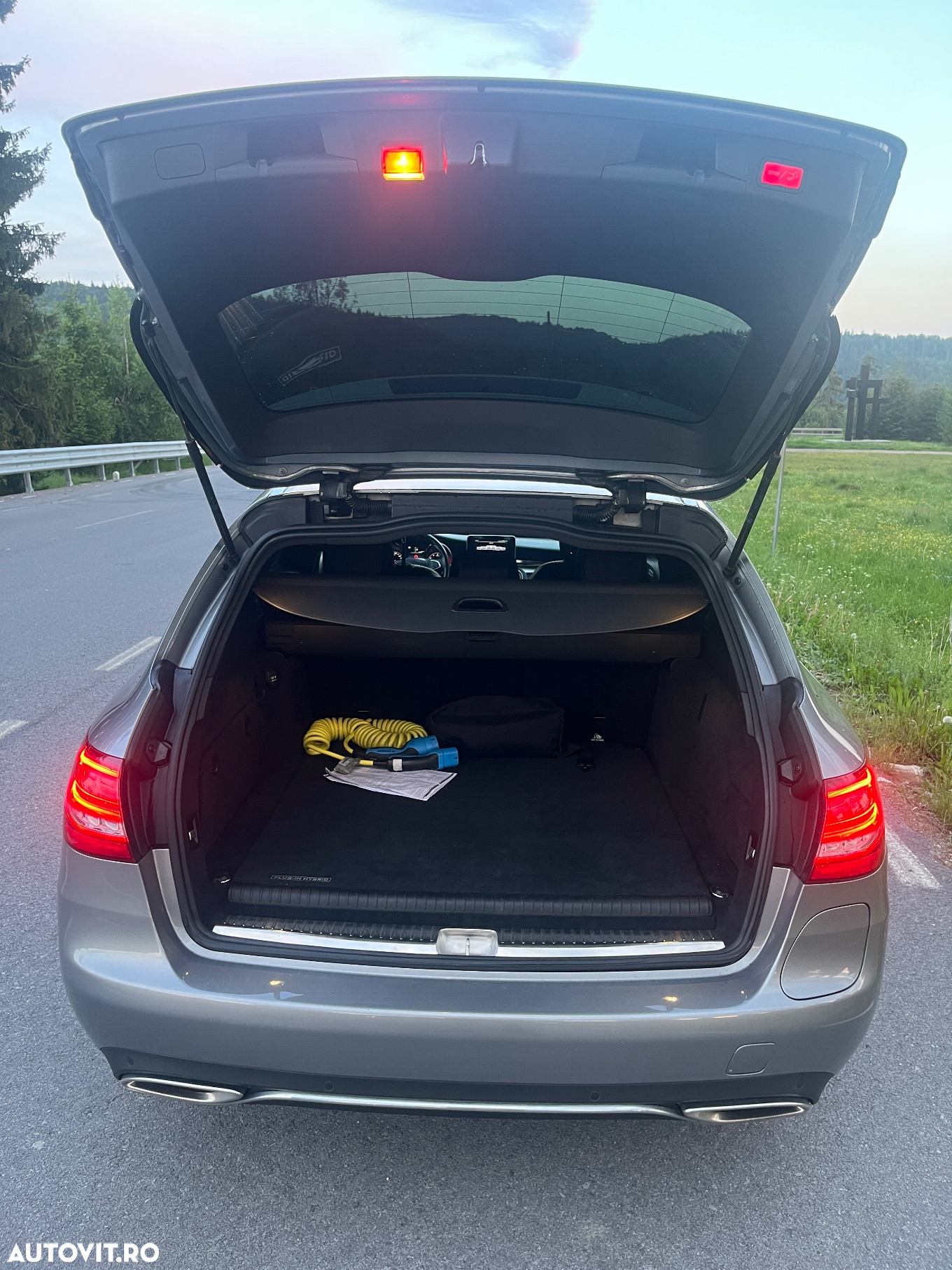 Mercedes-Benz C 350 e T 7G-TRONIC Avantgarde - 7