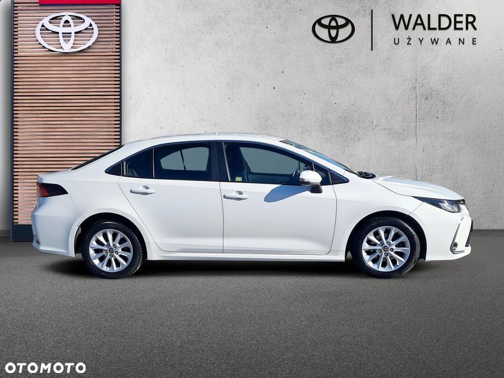 Toyota Corolla - 6