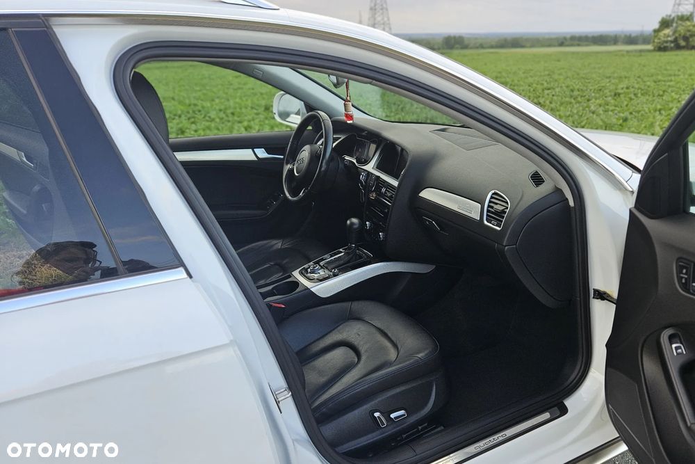Audi A4 Allroad - 11