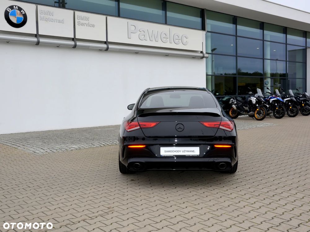 Mercedes-Benz CLA - 4