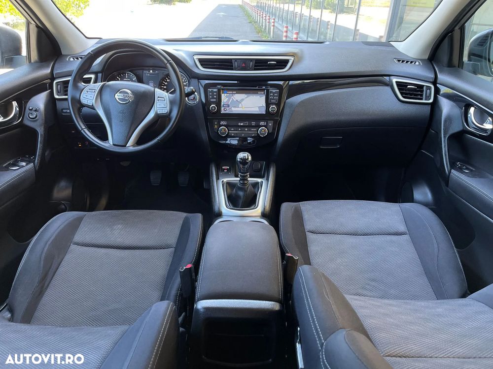 Nissan Qashqai 1.5 DCI TEKNA - 9
