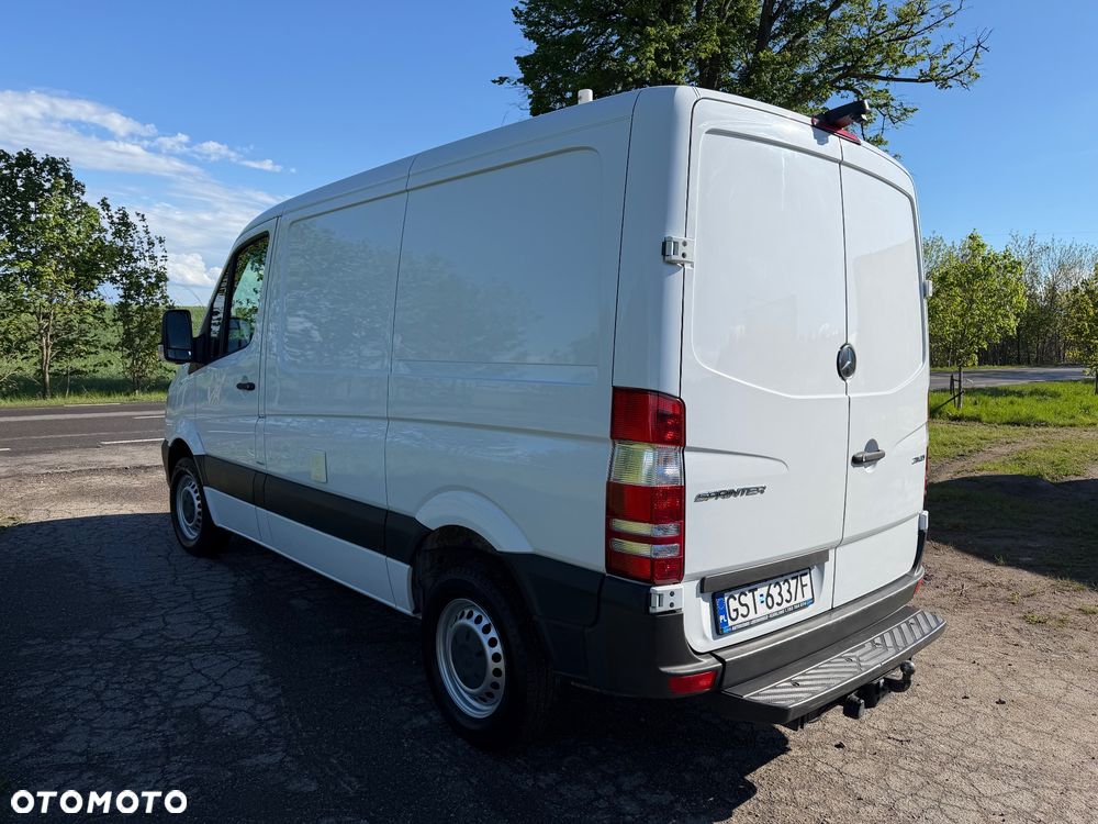 Mercedes-Benz Sprinter - 7