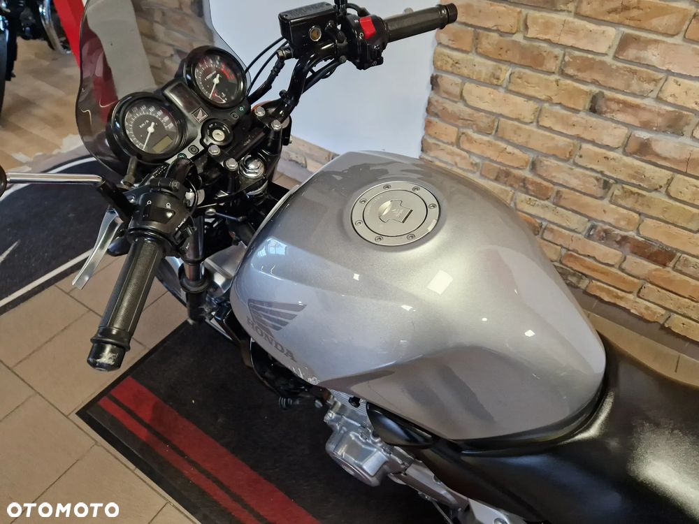 Honda CBF - 10