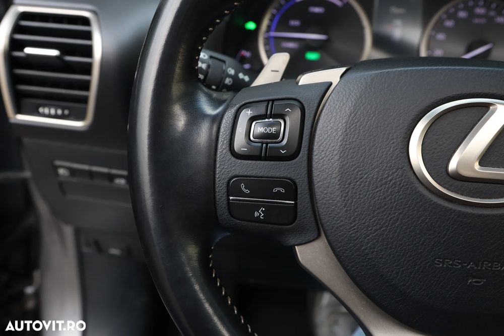 Lexus Seria NX 300h AWD Executive Plus - 19