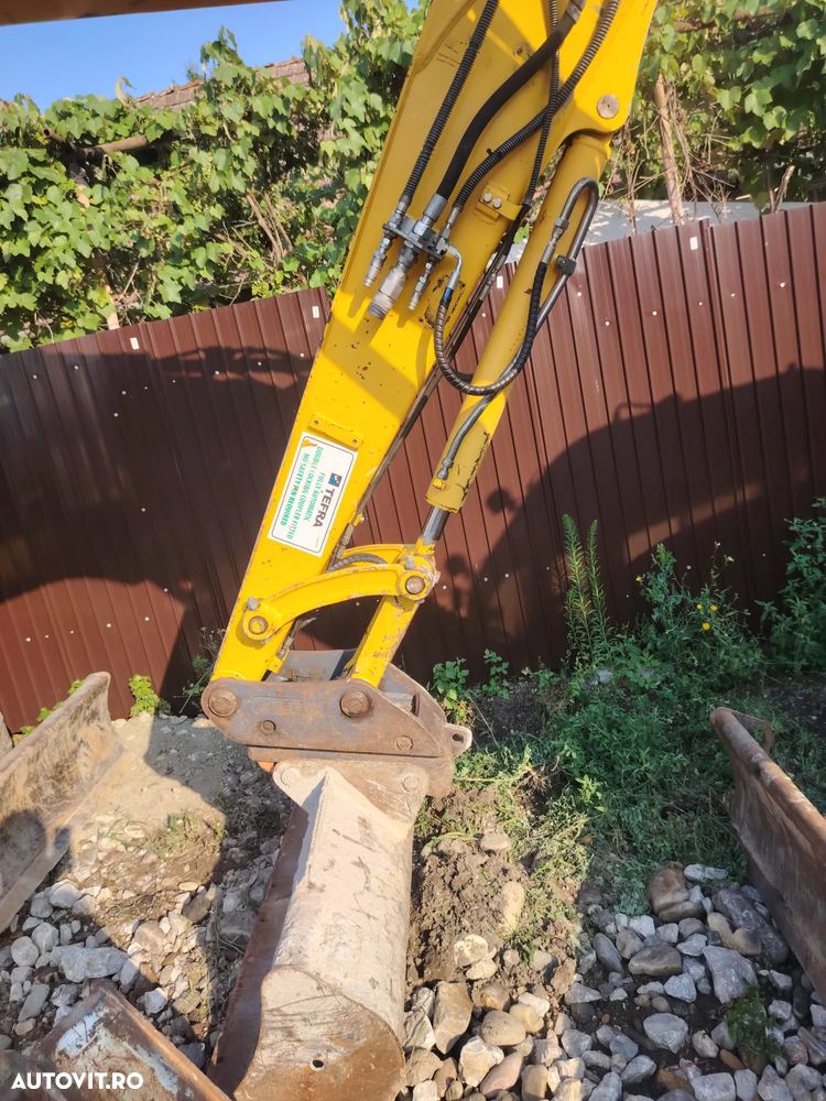 Komatsu PC80 - 9