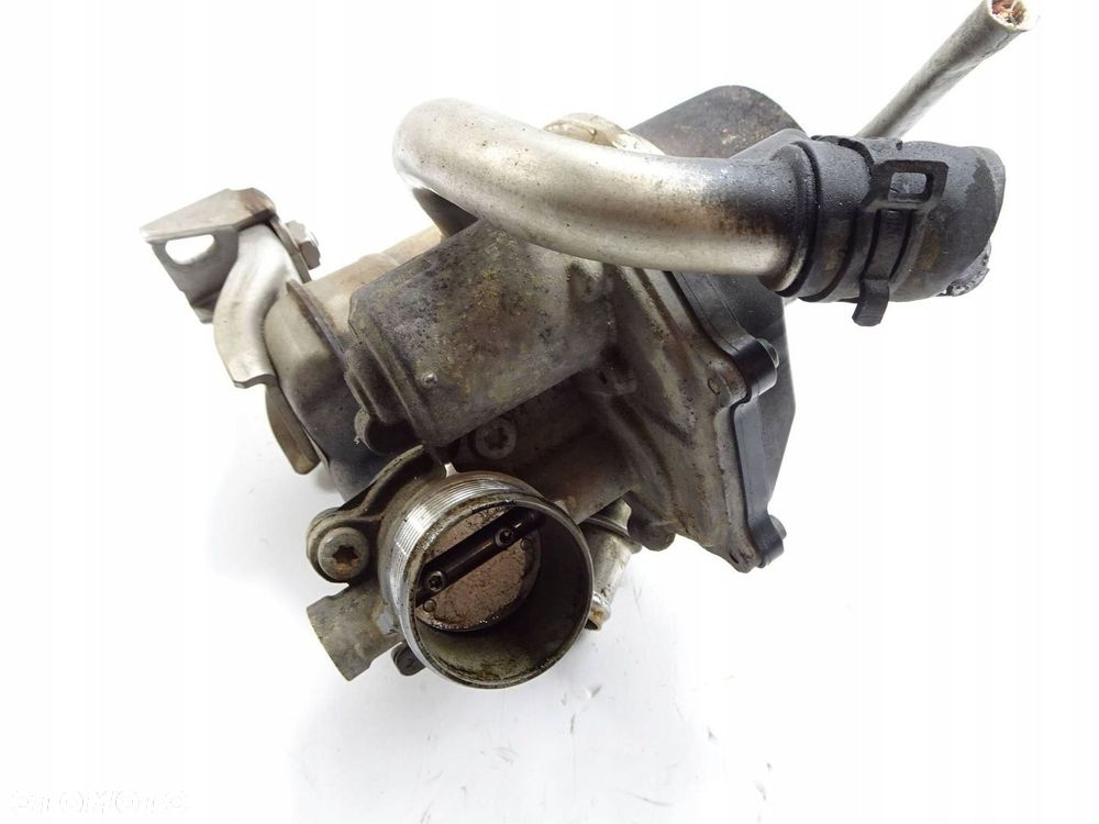 Zawór EGR Skoda VW Audi 1.6 TDI 105 KM CLHC - 1