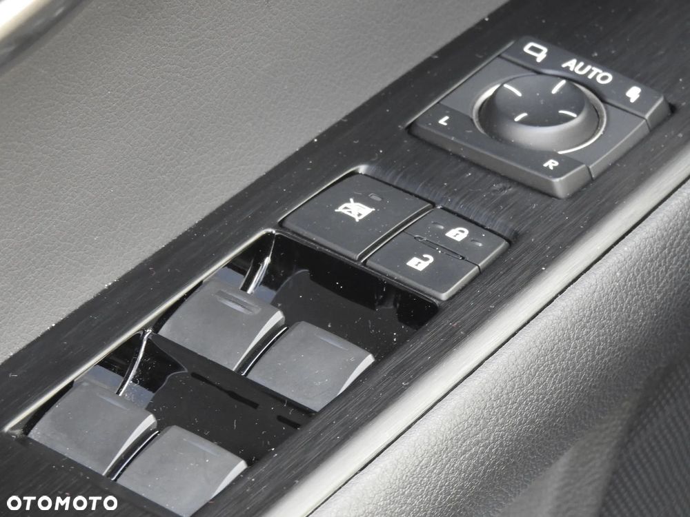Lexus UX 250h Prestige 2WD - 16