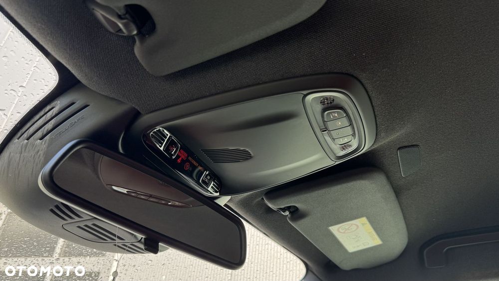 Volvo XC 40 - 26