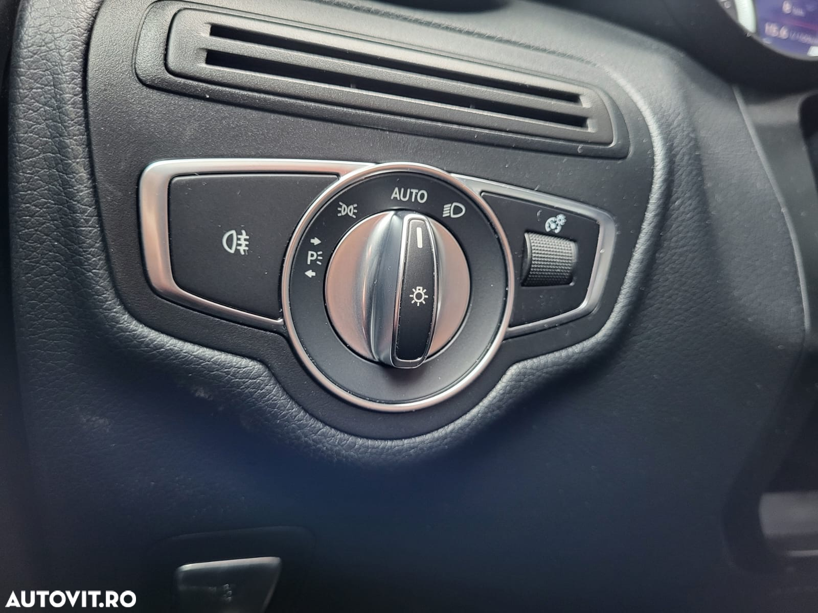 Mercedes-Benz GLC 250 d 4MATIC - 16