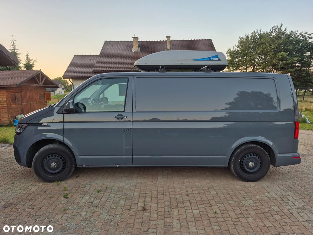 Volkswagen Transporter - 2