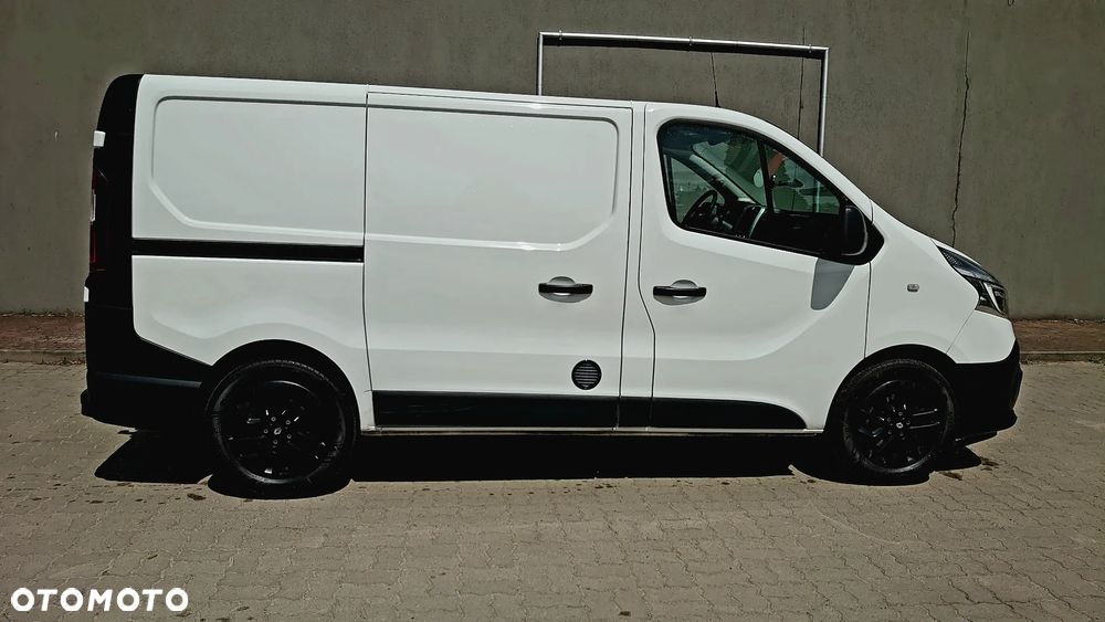 Renault Trafic - 2