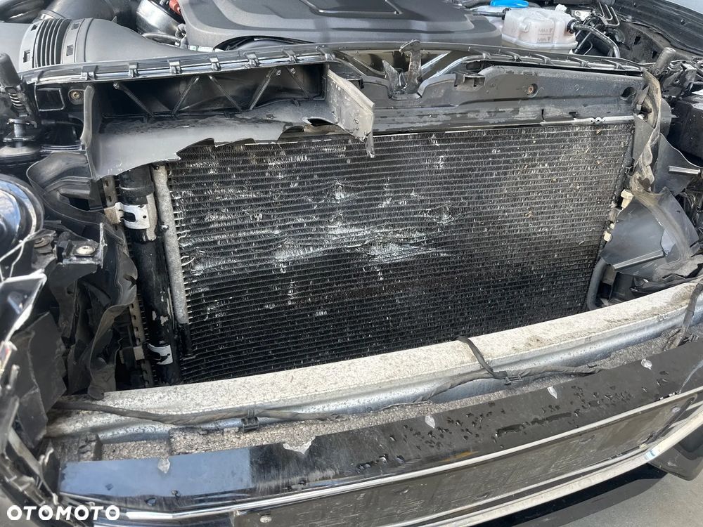 Audi A6 Avant 2.0 TDI quattro S tronic - 19