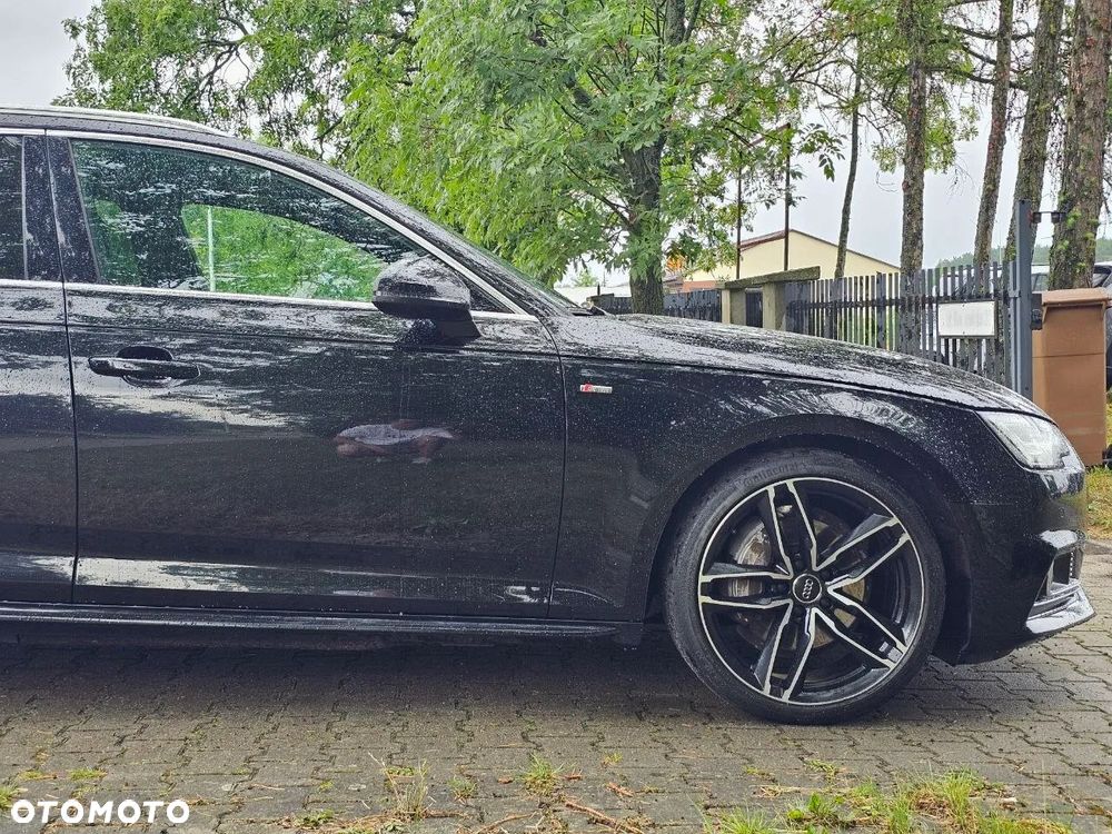 Audi A4 Avant 2.0 TDI Quattro S tronic - 14