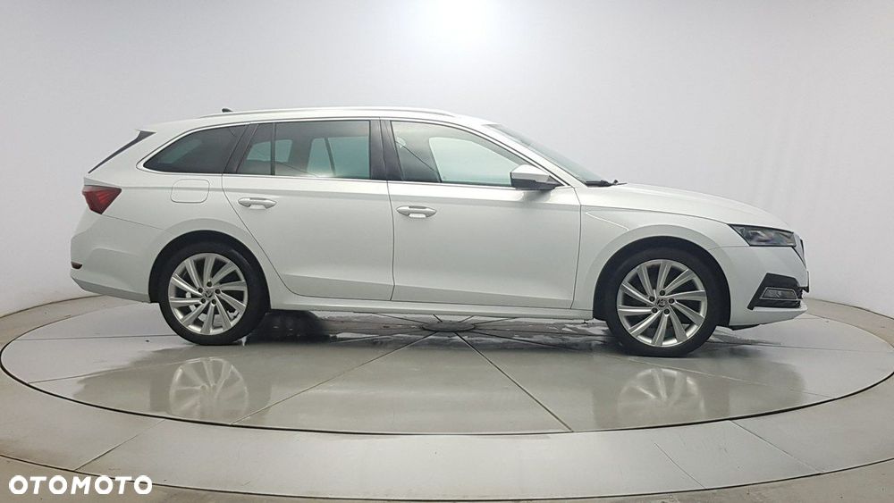 Skoda Octavia - 8