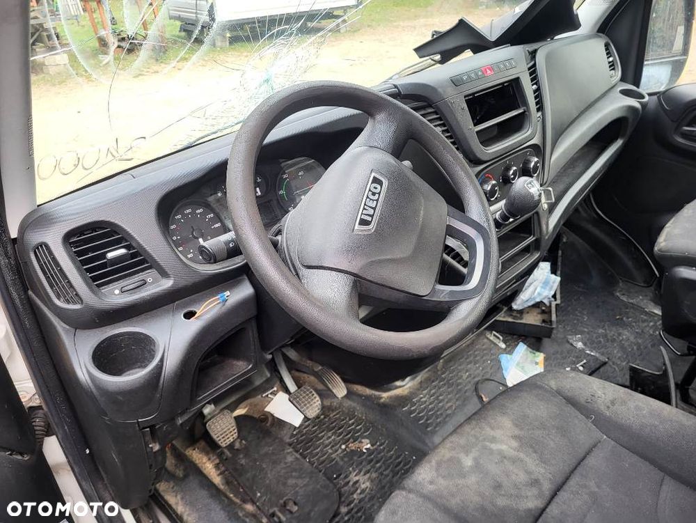 Kabina Iveco Daily 2016 nie Kompletna sanki resory kiper wywrot hds silnik - 19