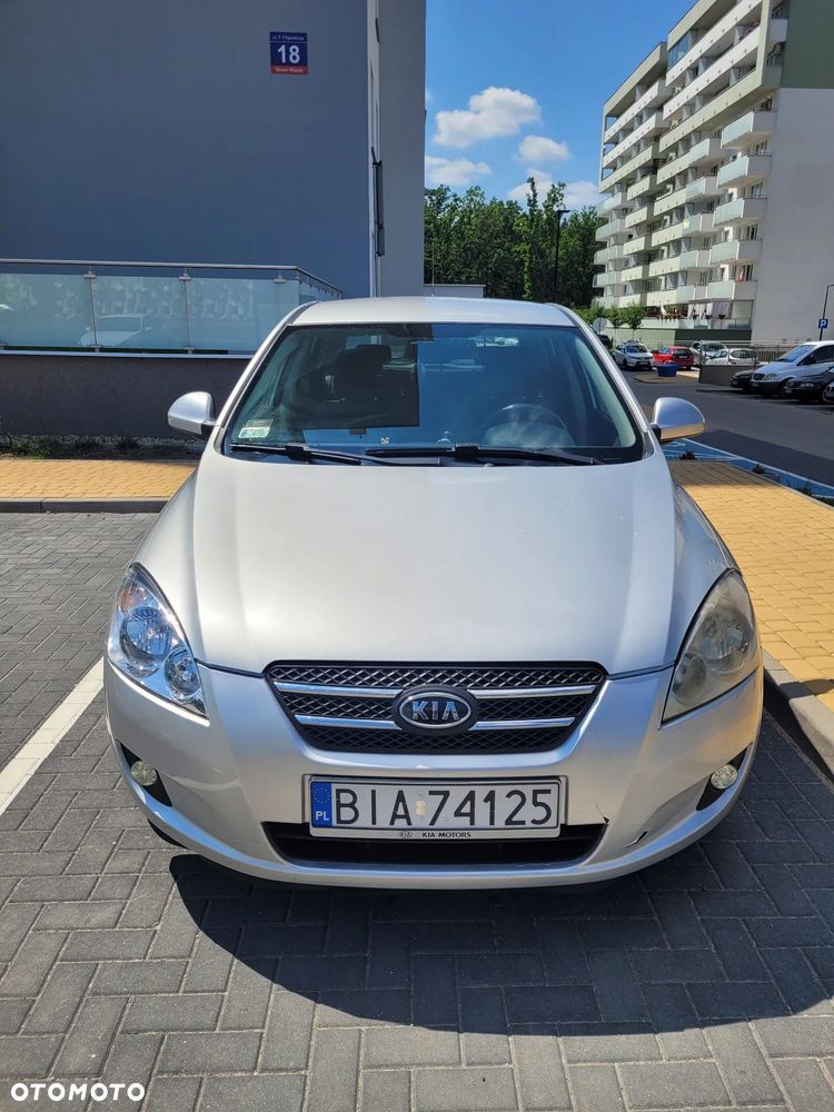 Kia Ceed 1.6 Crdi Comfort - 3
