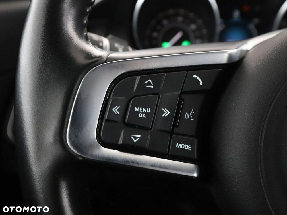 Jaguar E-Pace D180 AWD R-Dynamic - 31