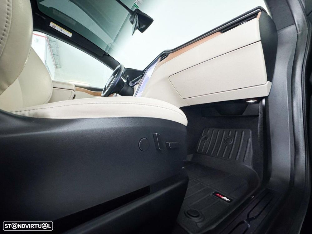 Tesla Model X 100 kWh Long Range AWD - 40